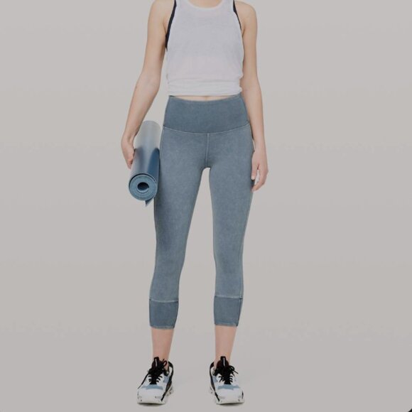 Lululemon Lululemon Wunder Under Crop Leggings - Picture 1 of 7